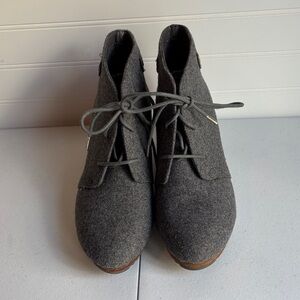 Dr. Scholl's Charcoal Gray Lace-Up Wool-Look Ankle Boots